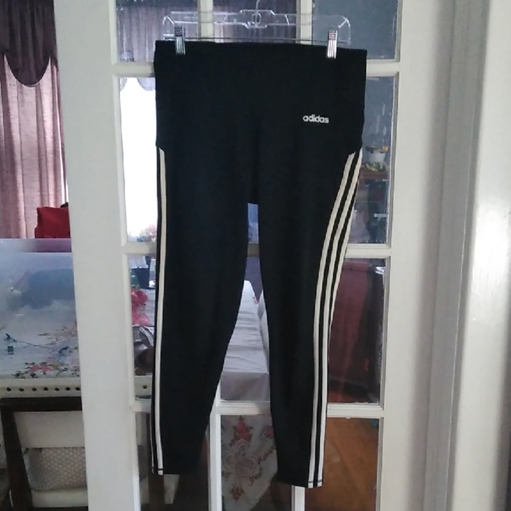 Adidas Black and White Leggings with Sporty Stripes - Sz Large